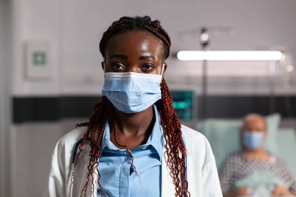 Quels sont les avantages de la rhinoplastie ultrasonique ?